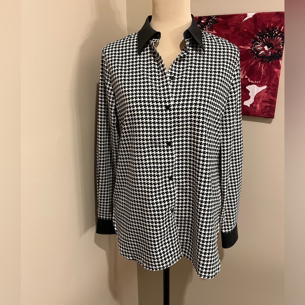 Lauren RL Cream & Black Houndstooth Button Up, Faux Leather collar, PS